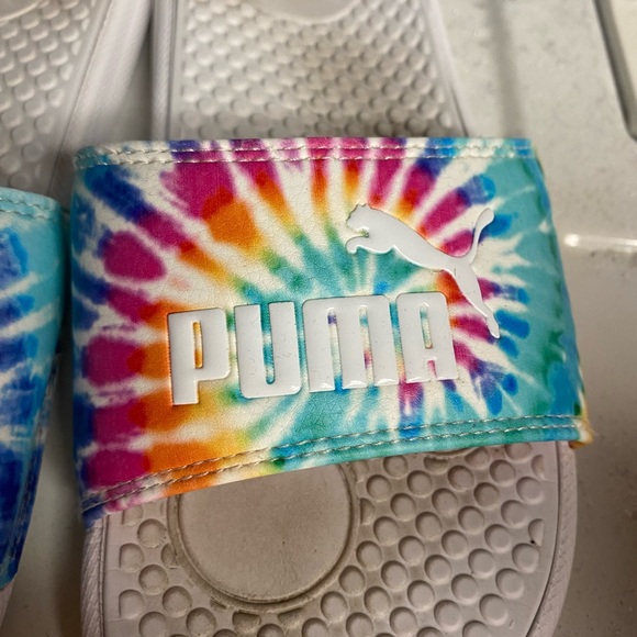 Puma slides - Picture 2 of 3
